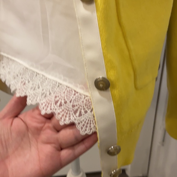 CAbi Belle Yellow & Gray Layered Lace Cardigan Sweater Size XS - Picture 5 of 11